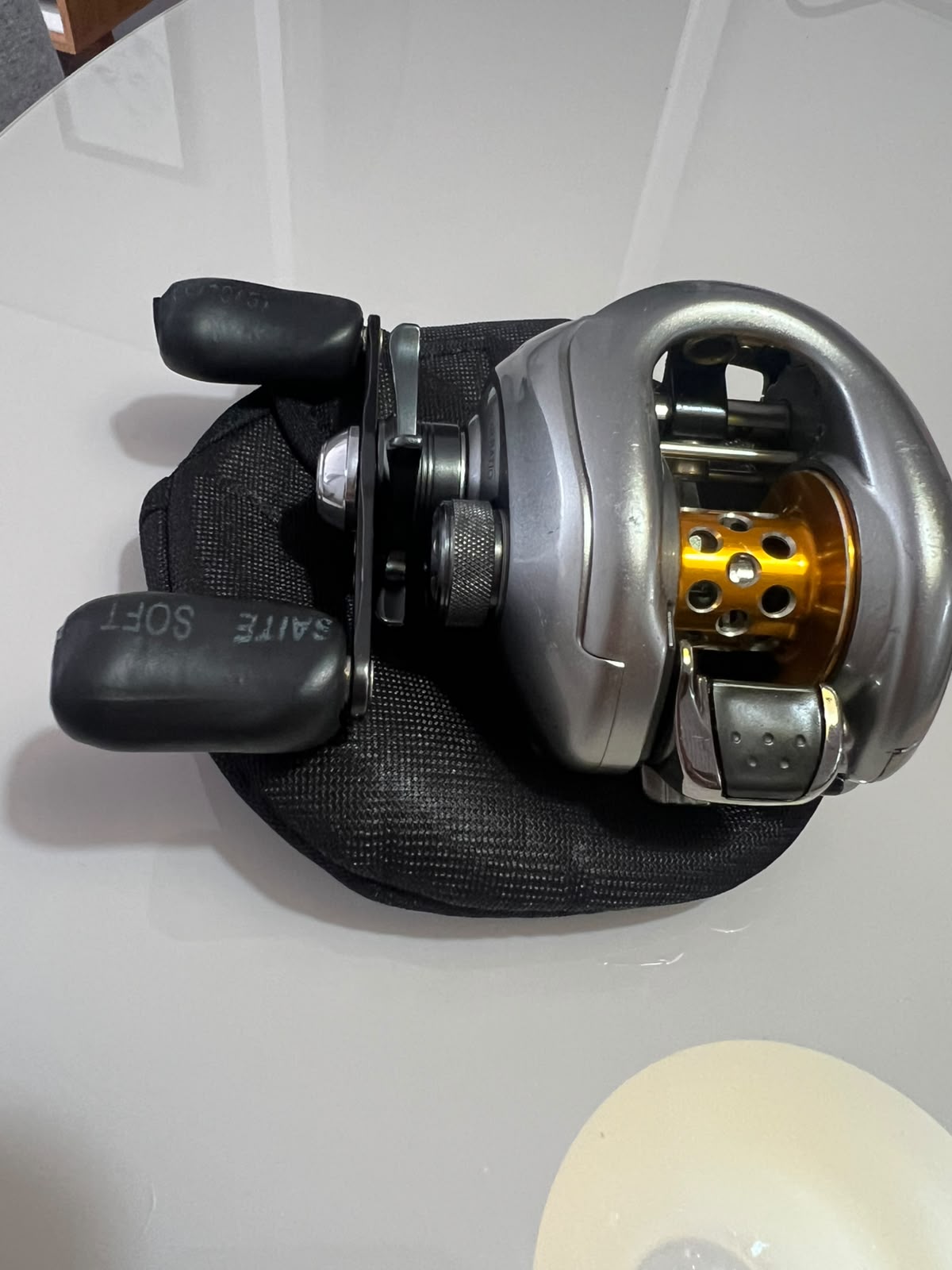 Carretinha Shimano Mettanium MG7 Esquerda
